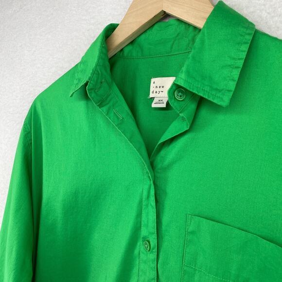 A NEW DAY Top XS Boyfriend Shirt Button Up Long Sleeve Stretch Cotton Green - Picture 2 of 12